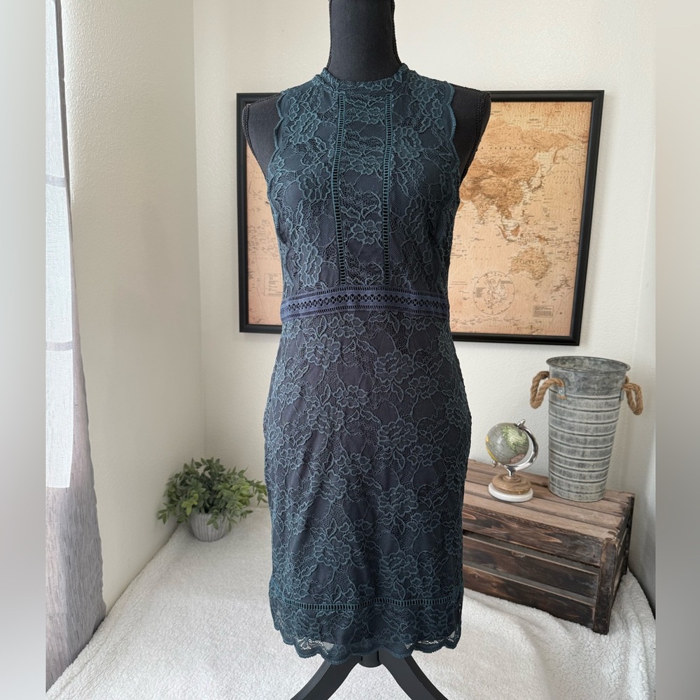 Top Shop scalloped lace bodycon mini dress